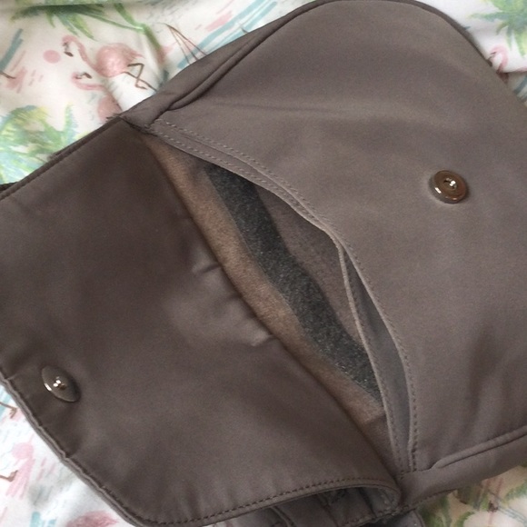 Travel Smith crossbody saddle bag. Water resistant, durable. Adventure bag. - Picture 2 of 7